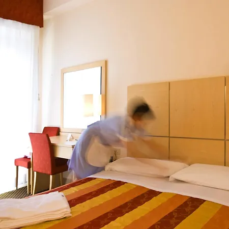 Hotel Cristina Cattolica