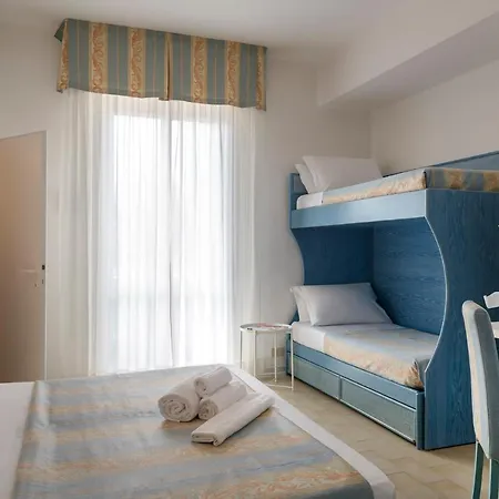 Hotel Cristina 3*